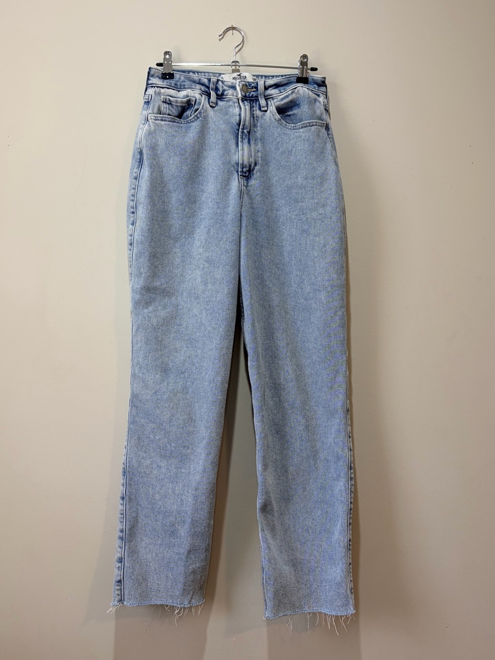 Hollister Curvy Ultra High-Rise Vintage Straight Vintage Stretch Jeans